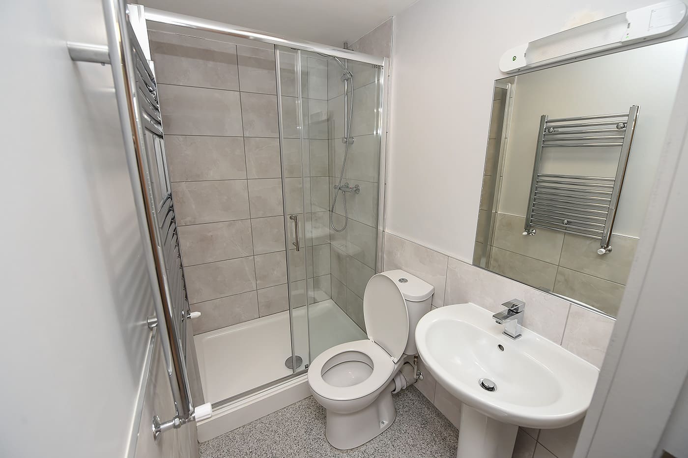 Beta House Platinum Room