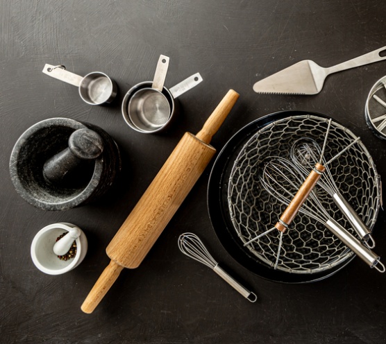 6 Kitchen Essentials For Students