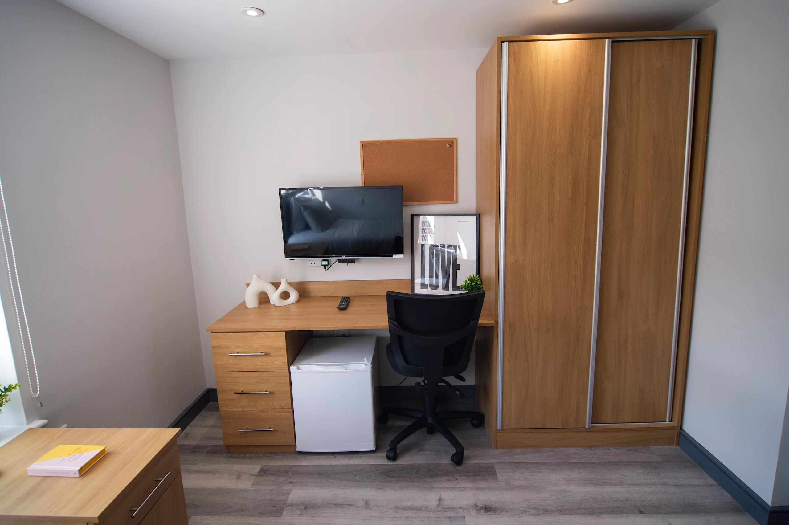 Beta House Platinum Room