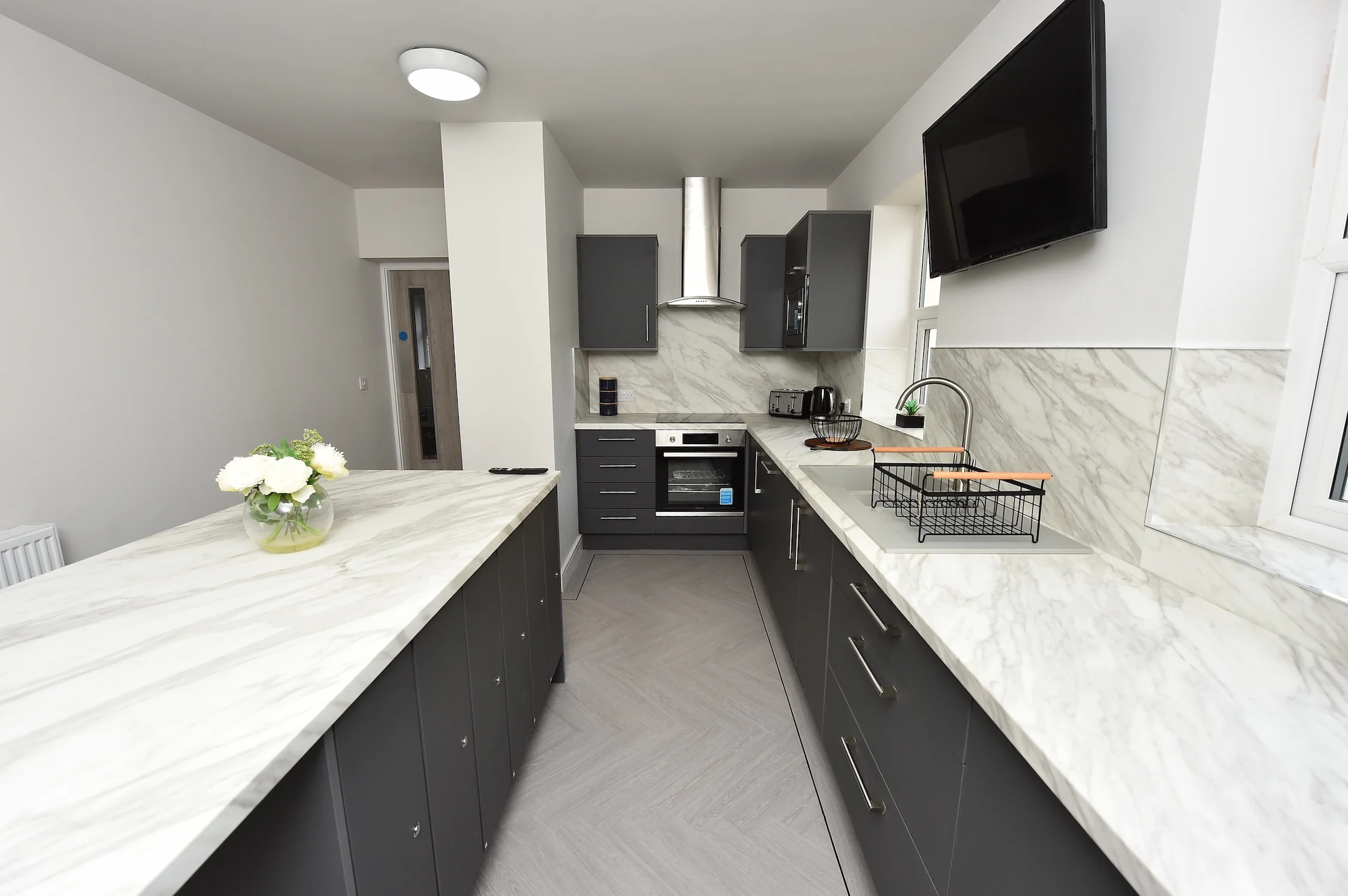 Beta House Platinum Room